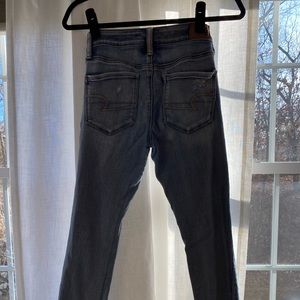 Light wash jeans